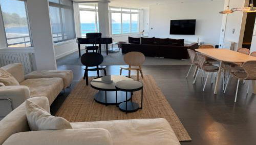 Amplio piso a pie de playa de Patos. Nigrán. - Foto 5