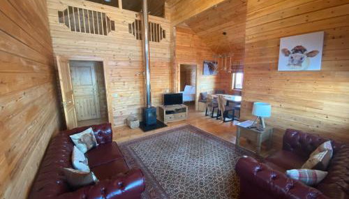 Pine Lodge - Photo 4