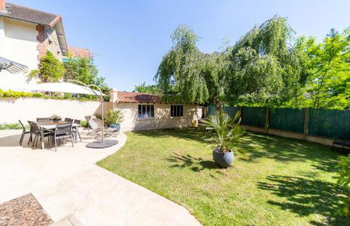 La Belle Adresse Chic, Calme & Spacieuse - Foto 8