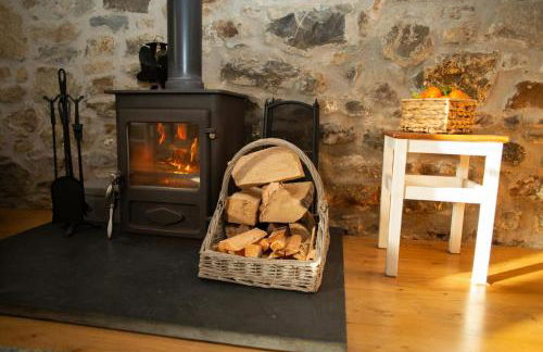 Little Rogeston Cottage Nolton Haven - Photo 22