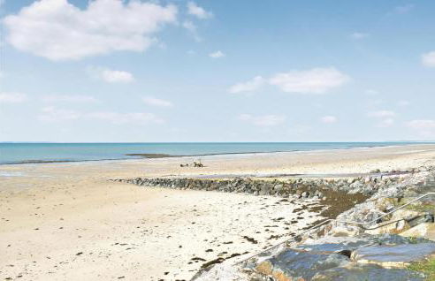 Nice Home In Créances With Wifi - Foto 8