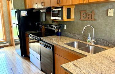 Charming Lutsen Mountain Townhome with Pool Access - Foto 5