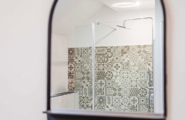 Quietly Located Farmhouse L'echappee Belle - Photo 19