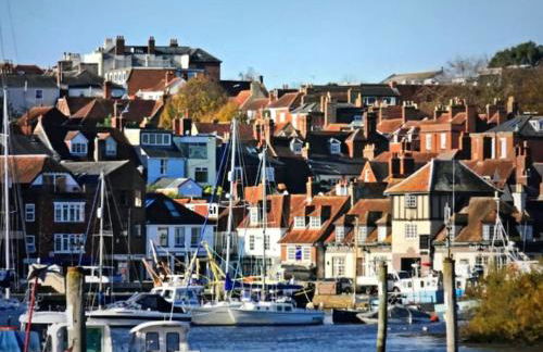 The Coach House - Photo 14