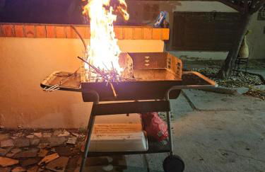 La Nava, casa de pueblo con patio y calefacción con chimenea - Foto 14