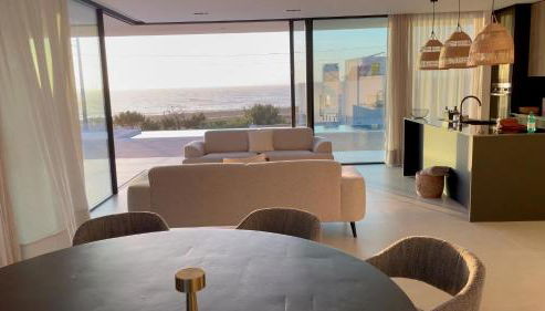 Exclusive Beach House with full sea view, Luxury and Comfort by the Sea - Foto 3