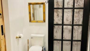 Adorable French Cottage style - 1 bedroom. - Foto 3, Shower