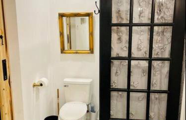 Adorable French Cottage style - 1 bedroom. - Foto 3