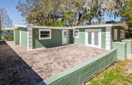 Lakefront Retreat - Boat - Fish - Close to all Orlando Parks - Disney - Universal - SeaWorld - Foto 48