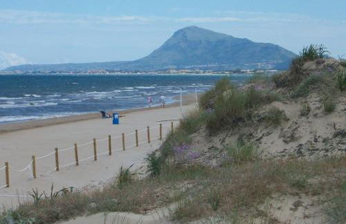 SAN FERNANDO PALACE III - Beach House - Photo 52