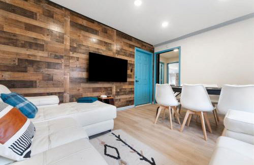 Open Concept & Stylish-HotTub-Sauna-Billiard-Poker-BBQ - Foto 38