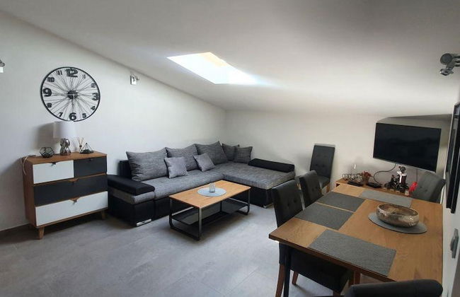 Beautiful Family Apartment a5 for 5 Guests in Vrvari, Close to the Beach - Photo 7