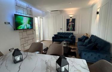 Daphne Luxe Retreat -Sea View-King size bed- - Foto 26