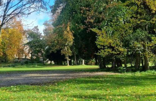 Gîte paisible dans château avec jardin, climatisation - FR-1-489-604 - Foto 18