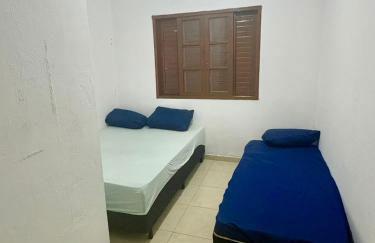 Casa Amarela, 3 Quartos , 15 camas, Acesso rápido às praias - Foto 17