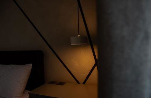 Villa Emma - Modern Bungalow with EV Point, Free Parking & Workspace - Photo 10