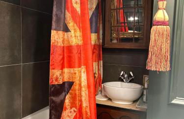 8 Opera Suites, Llangollen - Photo 17