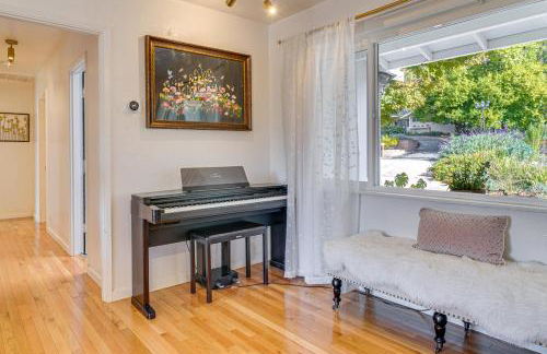 Work and Relax! Updated Walnut Creek Home with Office - Foto 7