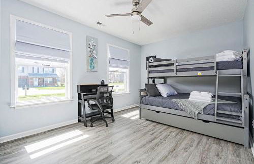 The Cozy Charcoal Cottage - with Garage - Family Friendly - Foto 31