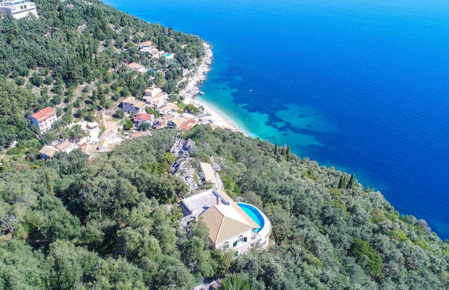 House On The Rocks in Nisaki - Photo 15