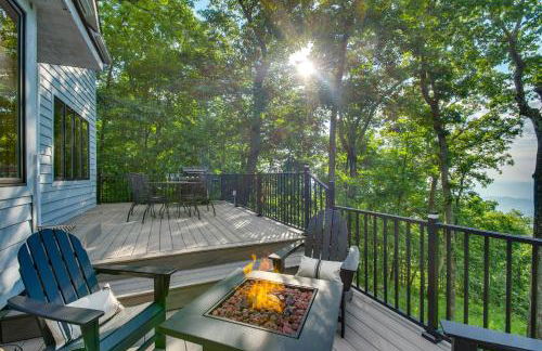 Serene Hideaway with Views, 1 Mi to Hike and Ski! - Foto 25