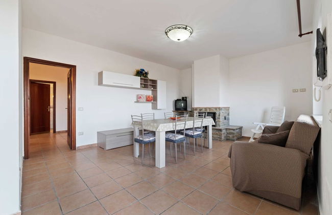 Apartment in Agropoli With Garden - Photo 25