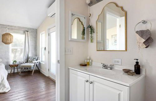 La Casa Fortuna| Hot tub • Cowboy pool • 5 acres - Foto 17