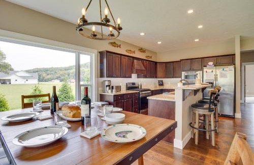 Flippin Home with Deck and Grill Steps to White River - Foto 14