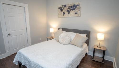 Remodeled Historic 1BR 1BA House Near Downtown - Foto 4