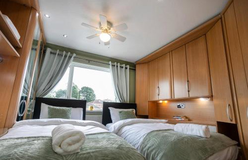 Wickersley House, Rotherham for contractors & Families, free parking, wifi - Foto 35