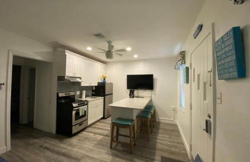 Beachfront Venice Casa de Villa - Photo 14