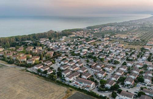 Casa Cleo al Mare con Free WiFi Netflix AC - Foto 78