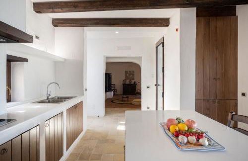 Villa a 300 Mt. dal Mare (Magaggiari) con campo da tennis - Foto 10