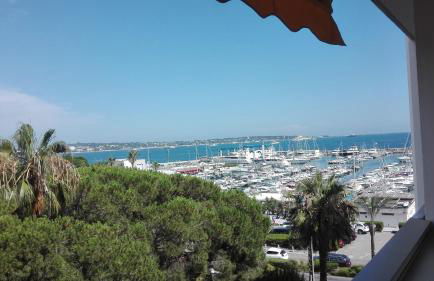 Grand studio climatisé en bord de mer avec parking sécurisé - Foto 1