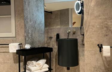 O verso du Château - STUDIO 22 - Photo 7