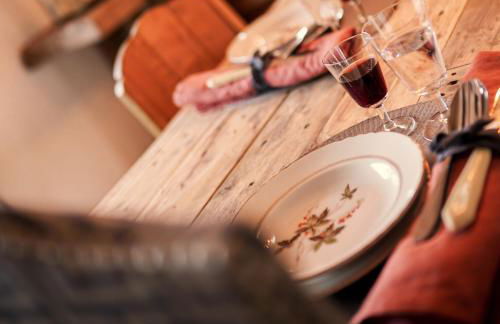 Proche PuyDuFou - Gite Maison La Roulière - Foto 46