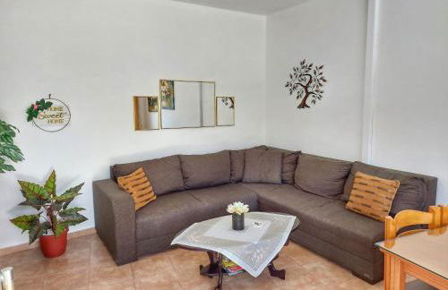 Eva's House, Cozy Apartment in Traditional Village - Foto 14