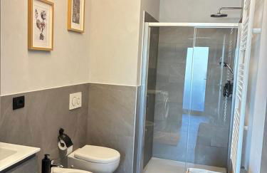 Nuovo bilocale con balcone panoramico e posto auto - Foto 16