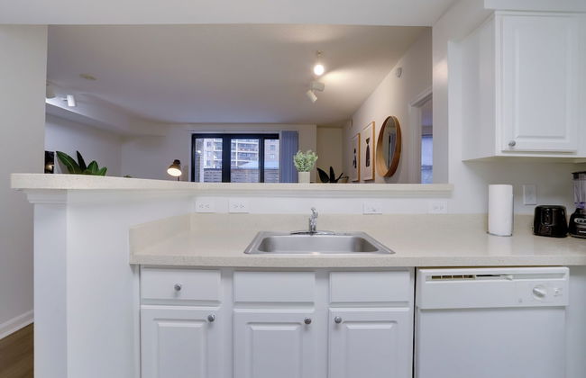 Amazing Apt in Ballston With Gym - Foto 15