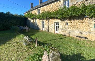 CENTER PARCS à 5min - Idéal Familles & Groupes - 3 parkings - Piscine - Jardin clos - Au calme - Châteaux de la Loire - Foto 9
