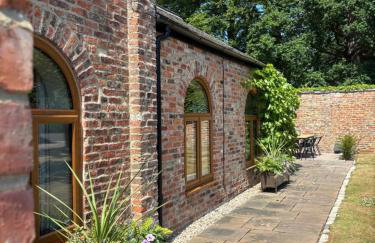 Courtyard House- Luxury Holiday House with floodlit Tennis court - Foto 18
