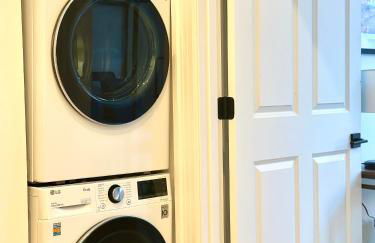 Winter living, Downtown 1BR Apt with kitchen and laundry, Near Convention Center and PPAC - Foto 17