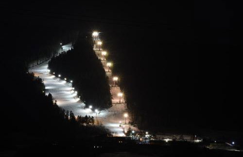 POD RÓŻĄ - Foto 22