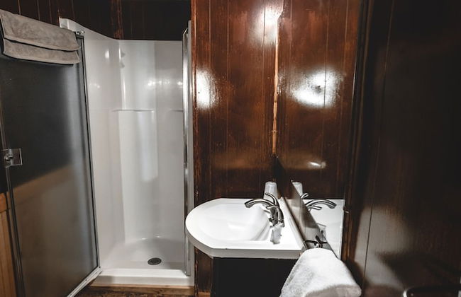 Gateway Inn - Photo 51