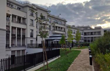 Villa Médicis Versailles Saint-Cyr-l'Ecole - Foto 13