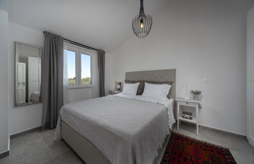 Villa Oliveto with pool - Photo 24