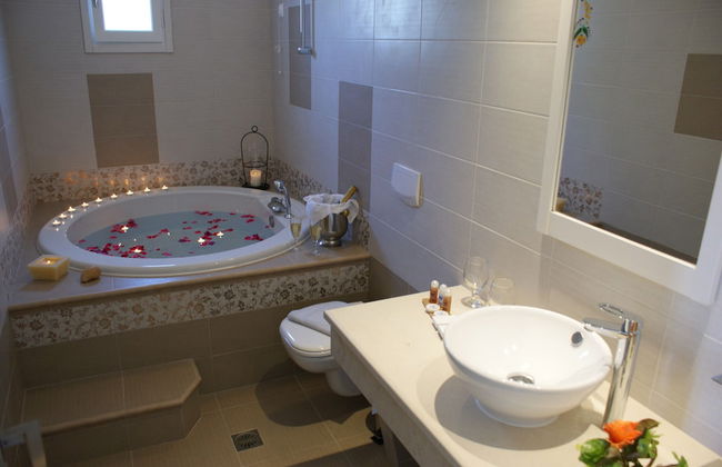 Alkyoni Beach Hotel - Photo 61