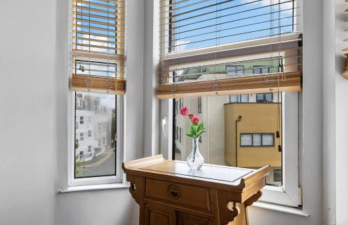 Spacious sea view apartment, West Hoe Free Parking - Foto 10