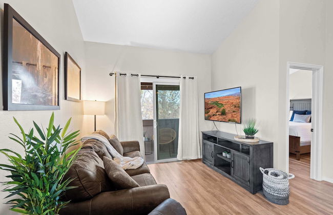 Hikers Hideaway Cozy Resort Condo w/ Pool & More - Foto 5