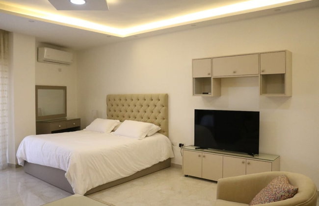 Amazing one Bedroom Apartment in Amman, Elwebdah 5 - Foto 7